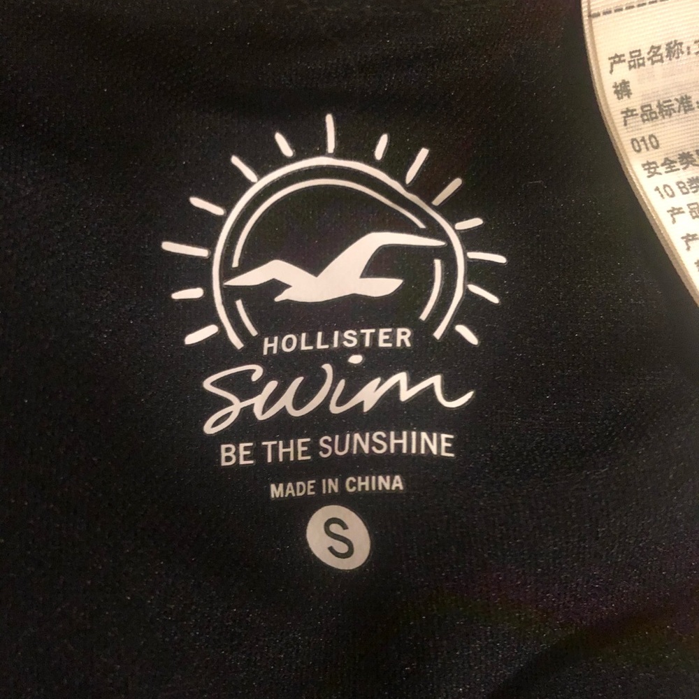 Hollister small high leg bottoms-NEVER WORN